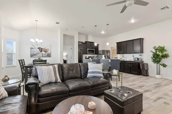 4bd - 1021 Monte