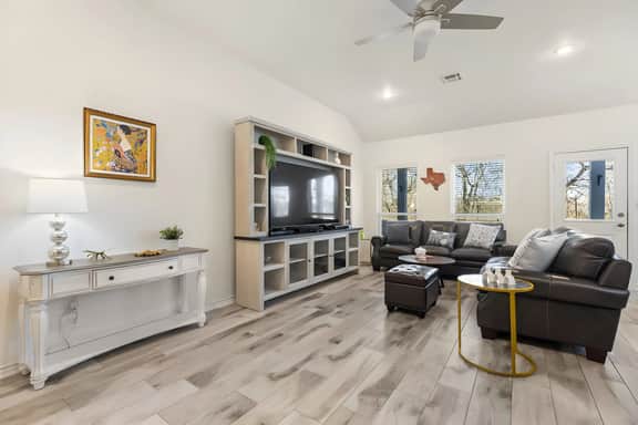 4bd - 1021 Monte