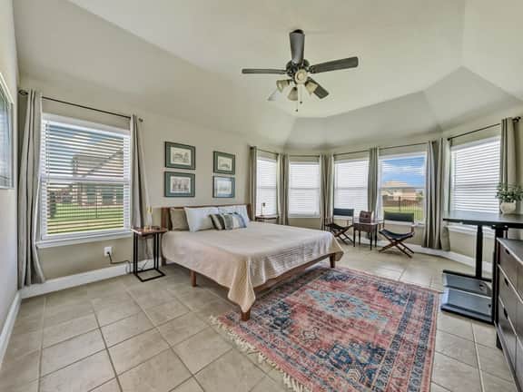 4 Bd - Hachie N. (Corp) - Image 4